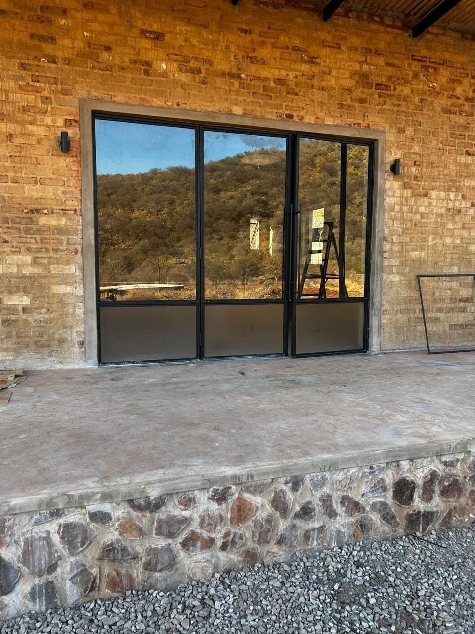 Construction and renovation — project 6